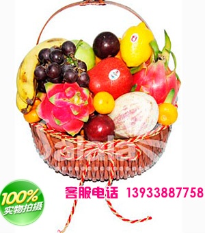 火龙果，柠檬，苹果，蛇果，橙子，香蕉，葡萄，人参果 布朗（水果根据当地货源不同，会有适当调整）。